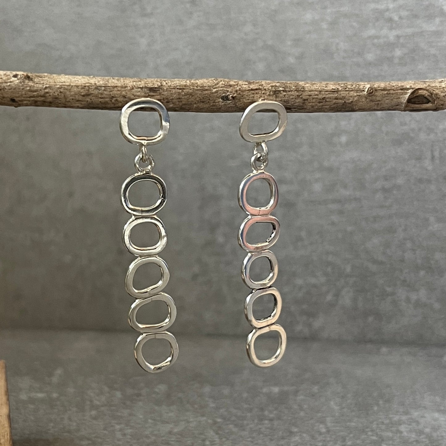 Single mini dangle